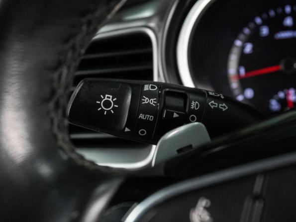 Kia Ceed III с пробегом 2019 года, цена 1 799 000 рублей, 91420 км, универсал, Автокод Объявления