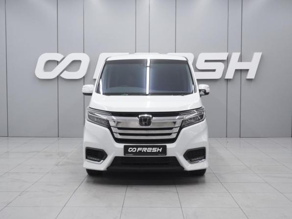 Honda Stepwgn V Рестайлинг с пробегом 2021 года, цена 2 630 000 рублей, 58773 км, минивэн, Автокод Объявления