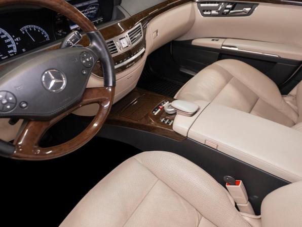 Mercedes-Benz S-Класс V (W221) Рестайлинг с пробегом 2010 года, цена 2 500 000 рублей, 196964 км, седан, Автокод Объявления