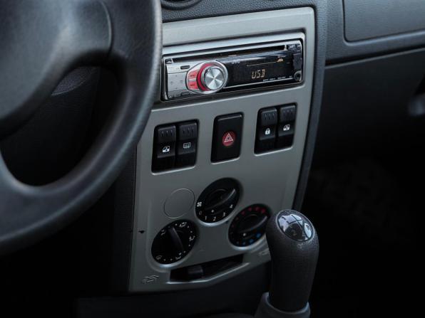 Renault Logan I с пробегом 2009 года, цена 189 000 рублей, 151568 км, седан, Автокод Объявления