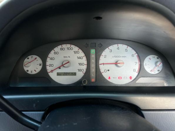 Toyota Ipsum I (M10) с пробегом 2000 года, цена 650 000 рублей, 284155 км, компактвэн, Автокод Объявления