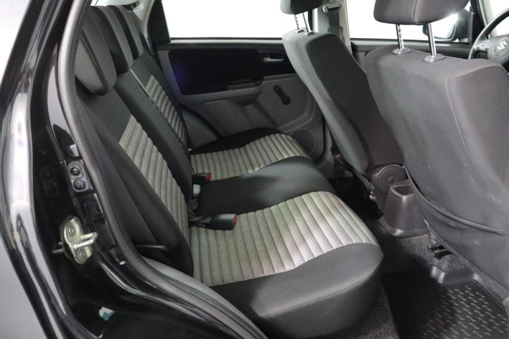 Suzuki SX4 I (Classic) Рестайлинг Санкт-Петербург  - изображение 12