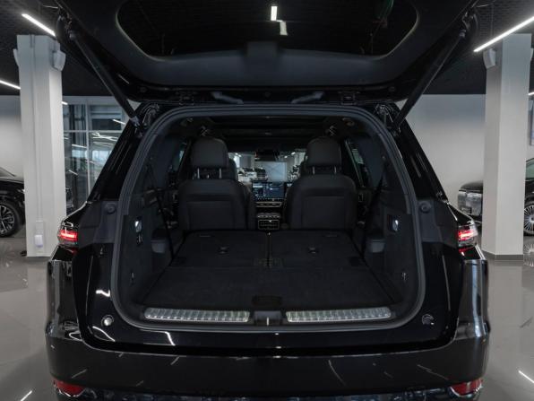Li Auto (Lixiang) L9 I с пробегом 2024 года, цена 7 000 000 рублей, 33592 км, внедорожник, Автокод Объявления