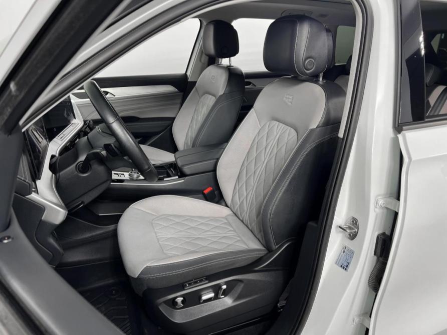 Volkswagen Tavendor I Казань  - изображение 10