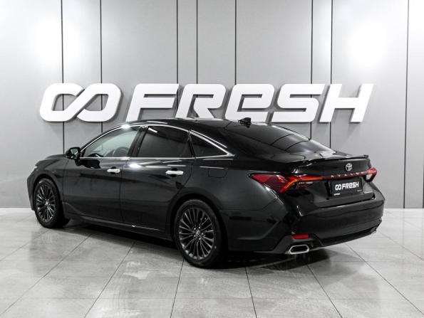 Toyota Avalon V с пробегом 2022 года, цена 3 699 000 рублей, 120571 км, седан, Автокод Объявления