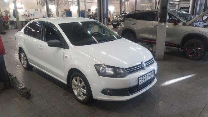 Volkswagen Polo V с пробегом 2015 года, цена 790 000 рублей, 211545 км, седан, Автокод Объявления