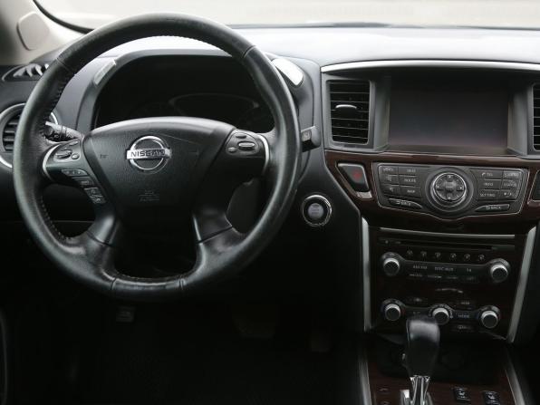 Nissan Pathfinder IV с пробегом 2015 года, цена 1 679 000 рублей, 324000 км, внедорожник, Автокод Объявления