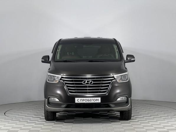 Hyundai Grand Starex I Рестайлинг 2 с пробегом 2018 года, цена 3 030 000 рублей, 127000 км, минивэн, Автокод Объявления