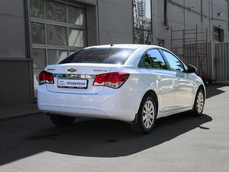 Chevrolet Cruze I Рестайлинг Москва  - изображение 3