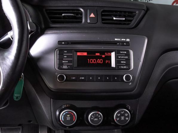Kia Rio III Рестайлинг с пробегом 2015 года, цена 945 000 рублей, 138100 км, седан, Автокод Объявления