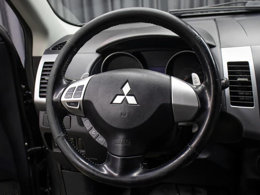 Mitsubishi Outlander II Рестайлинг Москва  - изображение 17