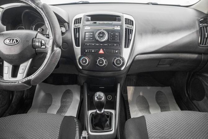 Kia Ceed I Рестайлинг с пробегом 2011 года, цена 839 000 рублей, 244000 км, хэтчбек, Автокод Объявления