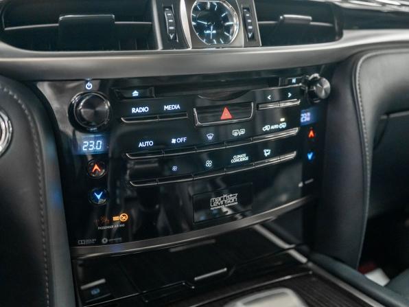 Lexus LX III Рестайлинг 2 с пробегом 2016 года, цена 6 360 000 рублей, 171000 км, внедорожник, Автокод Объявления