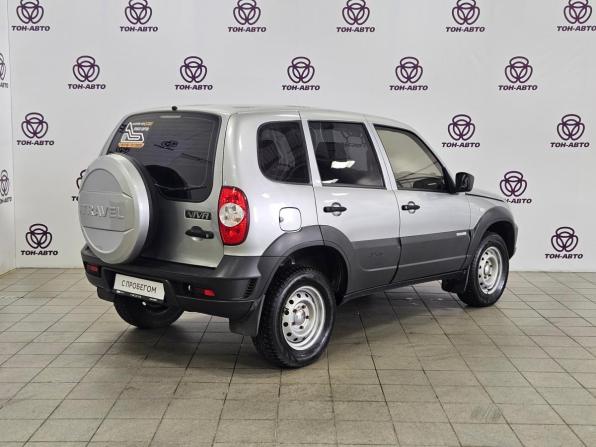 Chevrolet Niva I Рестайлинг с пробегом 2015 года, цена 494 000 рублей, 190060 км, внедорожник, Автокод Объявления