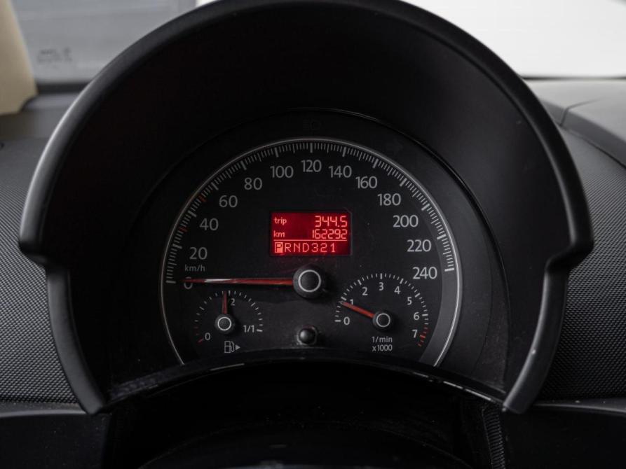 Volkswagen Beetle I (A4) Рестайлинг Краснодар  - изображение 13