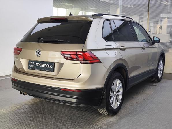 Volkswagen Tiguan II с пробегом 2019 года, цена 2 579 000 рублей, 112220 км, внедорожник, Автокод Объявления