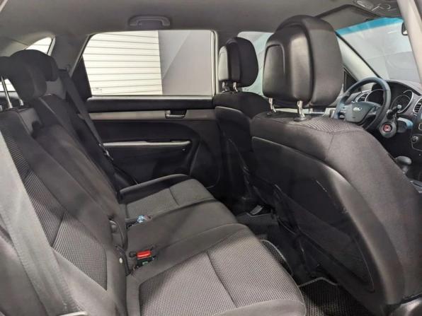 Kia Sorento II Рестайлинг с пробегом 2012 года, цена 1 290 000 рублей, 264130 км, внедорожник, Автокод Объявления