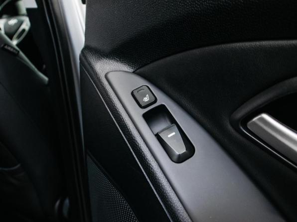 Hyundai ix35 I с пробегом 2012 года, цена 1 399 000 рублей, 132474 км, внедорожник, Автокод Объявления