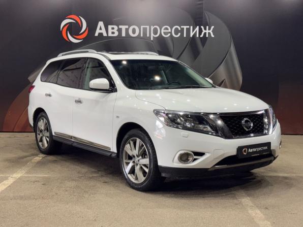 Nissan Pathfinder IV с пробегом 2015 года, цена 1 580 000 рублей, 192693 км, внедорожник, Автокод Объявления