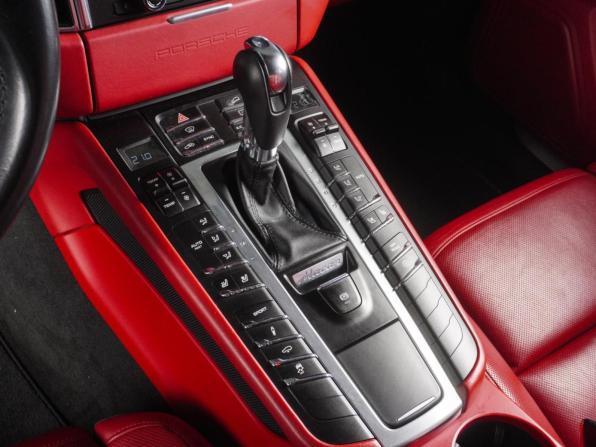 Porsche Macan I с пробегом 2015 года, цена 3 099 000 рублей, 130103 км, внедорожник, Автокод Объявления