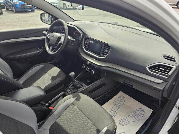 Lada (ВАЗ) Vesta I Рестайлинг (NG) с пробегом 2023 года, цена 1 159 995 рублей, 55726 км, седан, Автокод Объявления