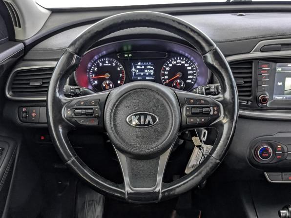 Kia Sorento III Prime с пробегом 2017 года, цена 2 450 000 рублей, 87500 км, внедорожник, Автокод Объявления