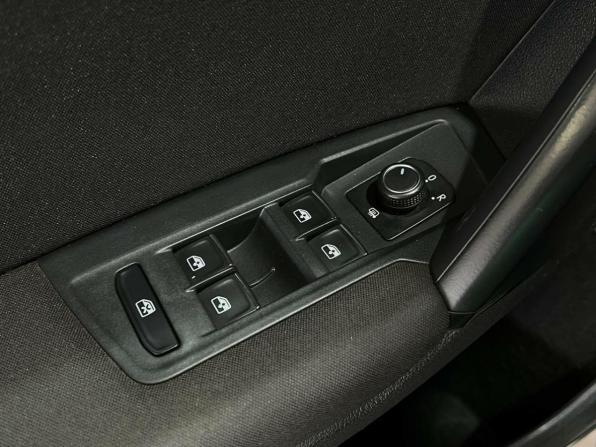 Volkswagen Tiguan II с пробегом 2017 года, цена 1 950 000 рублей, 160023 км, внедорожник, Автокод Объявления