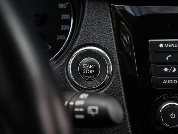 Nissan X-Trail III Рестайлинг с пробегом 2021 года, цена 2 320 000 рублей, 80677 км, внедорожник, Автокод Объявления