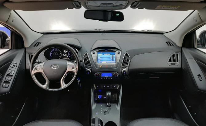 Hyundai ix35 I Рестайлинг с пробегом 2015 года, цена 1 540 000 рублей, 176250 км, внедорожник, Автокод Объявления