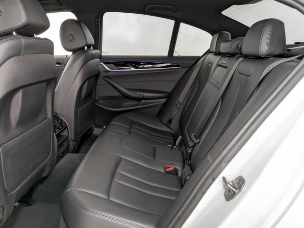 BMW 5 серии VII (G30/G31/G38) с пробегом 2017 года, цена 3 550 000 рублей, 83919 км, седан, Автокод Объявления