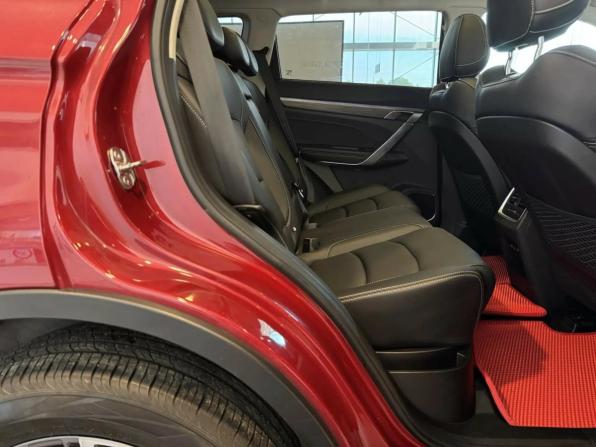 Geely Atlas Pro с пробегом 2023 года, цена 2 239 000 рублей, 29581 км, внедорожник, Автокод Объявления