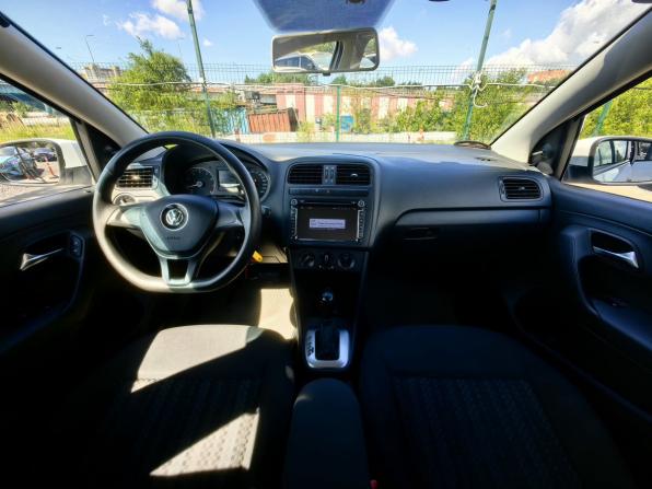 Volkswagen Polo V Рестайлинг с пробегом 2017 года, цена 919 000 рублей, 149000 км, седан, Автокод Объявления