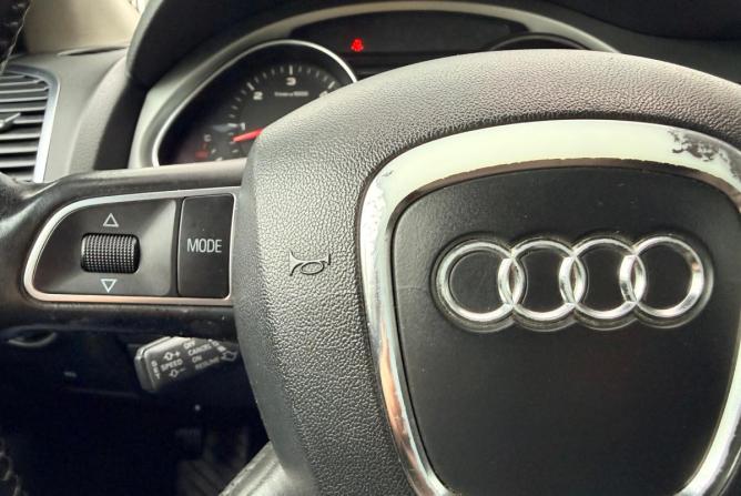 Audi Q7 I (4L) Рестайлинг с пробегом 2011 года, цена 1 700 000 рублей, 352974 км, внедорожник, Автокод Объявления