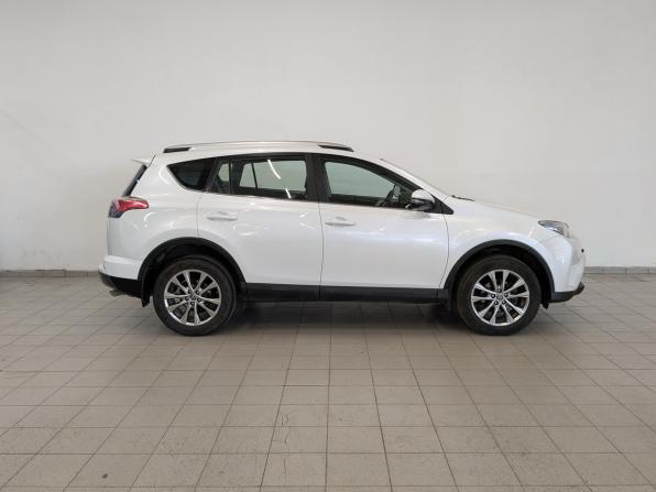 Toyota RAV4 IV (XA40) Рестайлинг с пробегом 2019 года, цена 3 200 000 рублей, 95918 км, внедорожник, Автокод Объявления