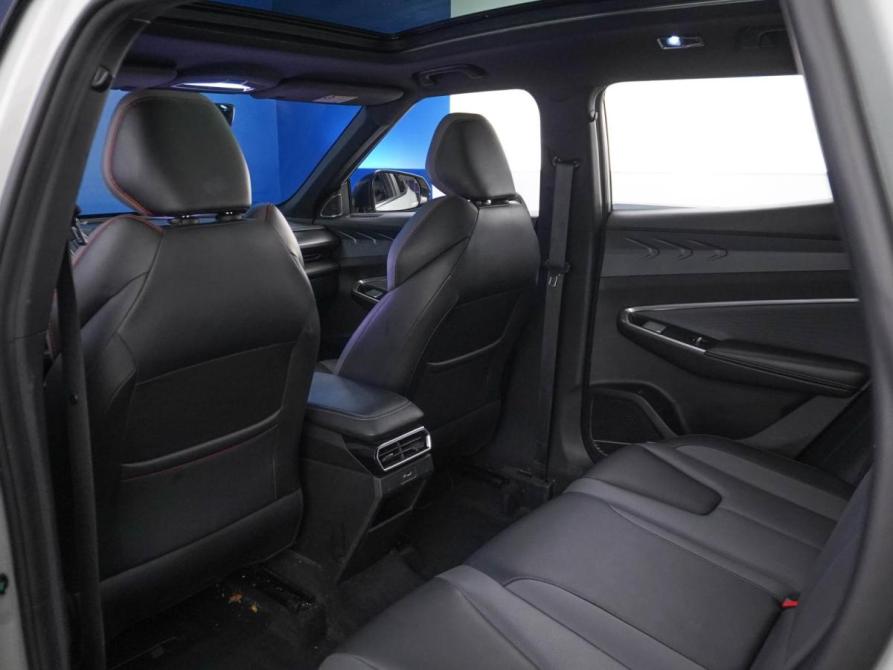 Geely Boyue L I Москва  - изображение 11