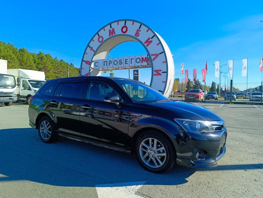 Toyota Corolla XI (E160 E170 E180) Рестайлинг 1 Тюмень  - изображение 1