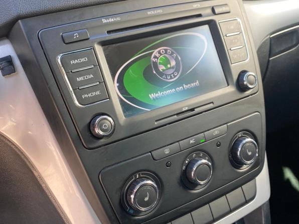 Skoda Yeti I с пробегом 2012 года, цена 719 000 рублей, 203974 км, внедорожник, Автокод Объявления