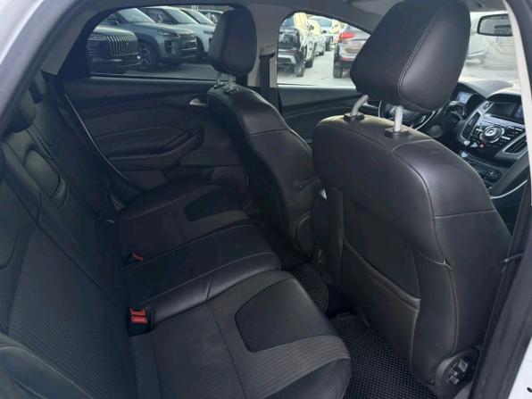 Ford Focus III с пробегом 2012 года, цена 899 000 рублей, 152200 км, хэтчбек, Автокод Объявления