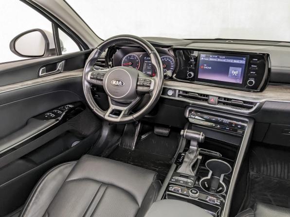 Kia K5 III с пробегом 2021 года, цена 2 580 000 рублей, 49594 км, седан, Автокод Объявления