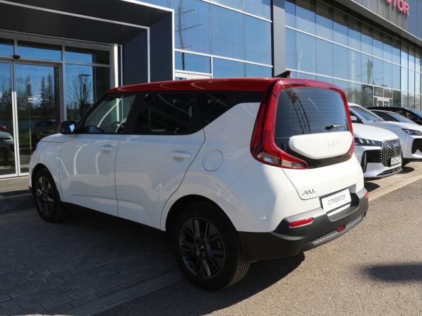 Kia Soul III с пробегом 2021 года, цена 2 130 000 рублей, 60514 км, хэтчбек, Автокод Объявления