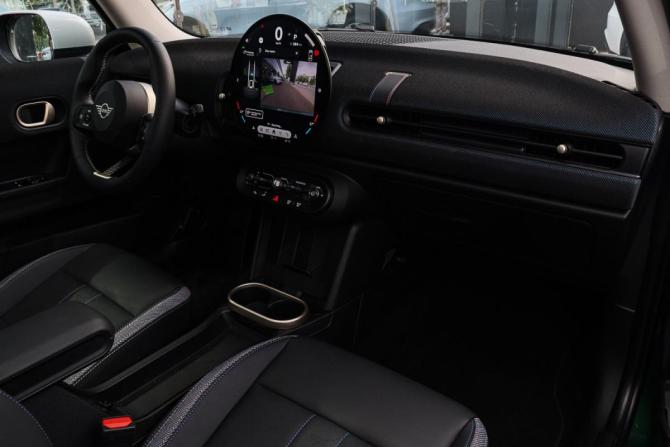 Mini Hatch IV (F65/F66/J01) с пробегом 2024 года, цена 4 080 000 рублей, 10180 км, хэтчбек, Автокод Объявления