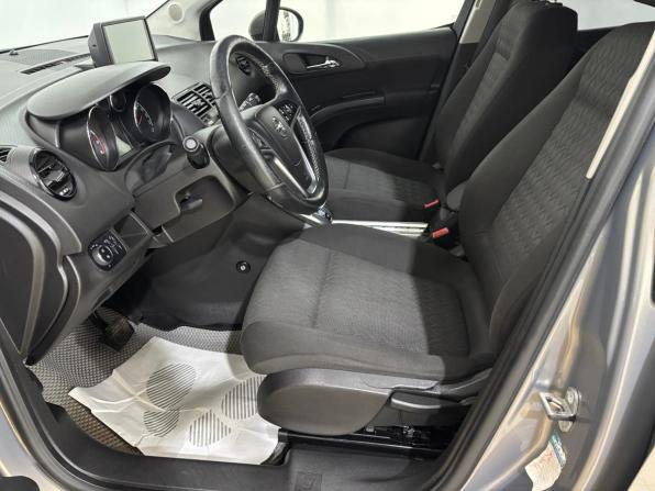 Opel Meriva B с пробегом 2013 года, цена 710 000 рублей, 155925 км, компактвэн, Автокод Объявления