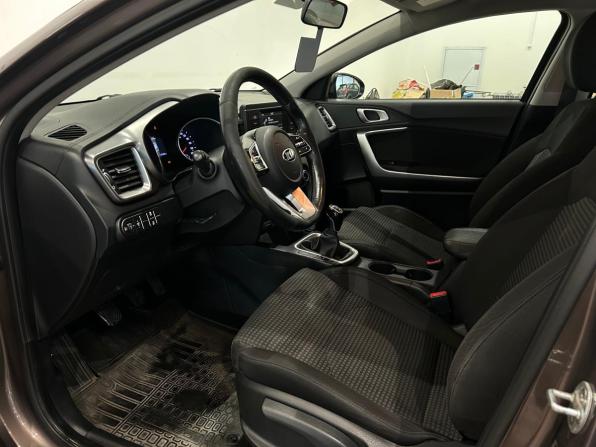 Kia Ceed III с пробегом 2020 года, цена 1 299 000 рублей, 195634 км, хэтчбек, Автокод Объявления