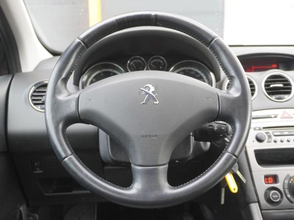 Peugeot 308 I Рестайлинг с пробегом 2012 года, цена 561 000 рублей, 143963 км, хэтчбек, Автокод Объявления