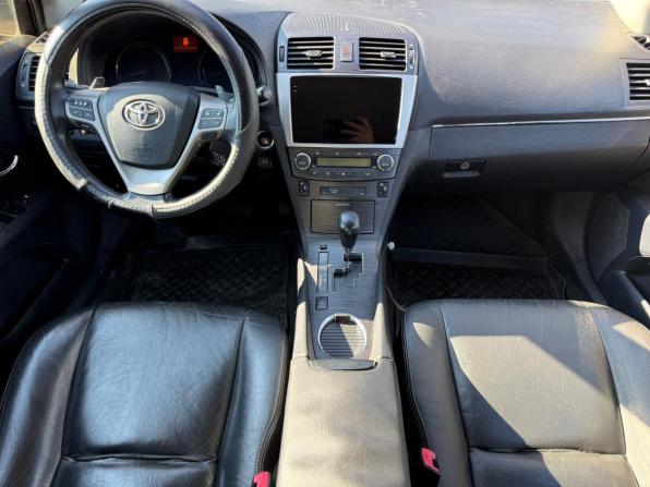 Toyota Avensis III с пробегом 2009 года, цена 940 000 рублей, 252566 км, седан, Автокод Объявления