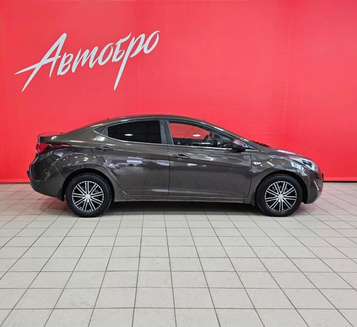 Hyundai Elantra V (MD) Рестайлинг Вологда  - изображение 6