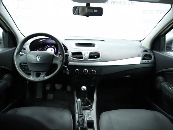 Renault Fluence I Рестайлинг с пробегом 2013 года, цена 590 000 рублей, 206455 км, седан, Автокод Объявления