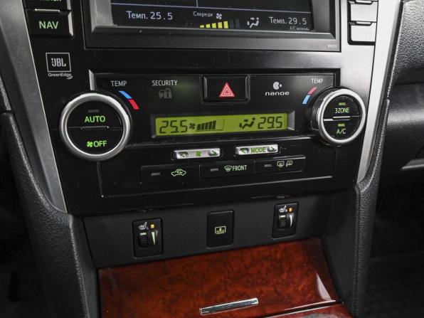 Toyota Camry VII (XV50) с пробегом 2013 года, цена 1 289 000 рублей, 365347 км, седан, Автокод Объявления