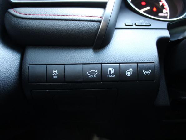 Toyota Camry VIII (XV70) Рестайлинг с пробегом 2021 года, цена 2 699 000 рублей, 100639 км, седан, Автокод Объявления