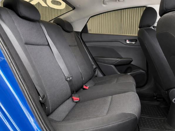 Hyundai Solaris II с пробегом 2018 года, цена 1 157 000 рублей, 106337 км, седан, Автокод Объявления